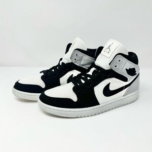 Nike Black and White Sneakers Air Jordan 1 Mid